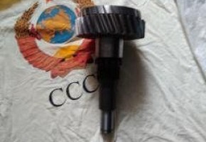 ВАЛ КПП УРАЛ(КАМАЗ)НА 28 ЗУБОВ