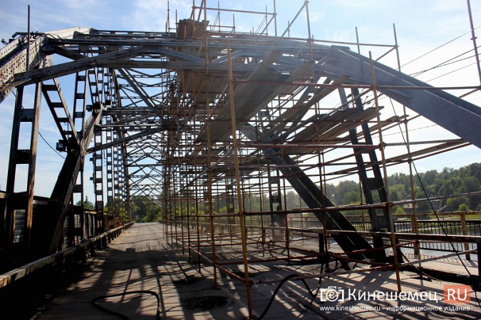 Глава Кинешмы просит ремонтировать Никольский мост в круглосуточном режиме фото 4