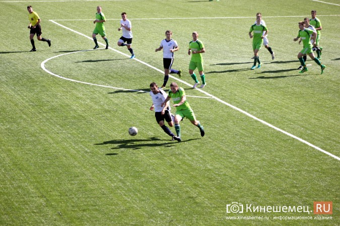 В заключительной домашней игре чемпионата «Волжанин» разгромил «Родник» фото 5