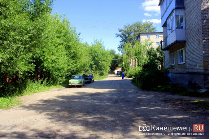 Тротуар у детского сада №9 на улице Вичугской дождался ремонта фото 4