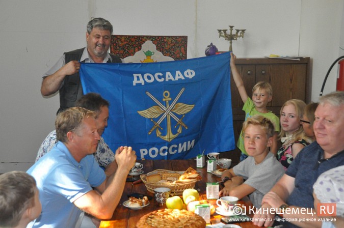 Кинешемские ветераны ВДВ встретились с воспитанниками православного центра «Златоуст» фото 12