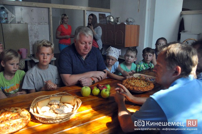 Кинешемские ветераны ВДВ встретились с воспитанниками православного центра «Златоуст» фото 5