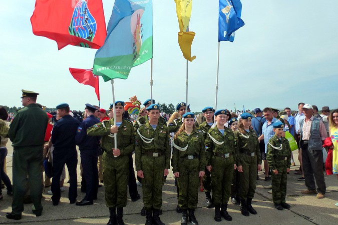 Юные десантники Кинешмы выступили на «Открытом небе» фото 2