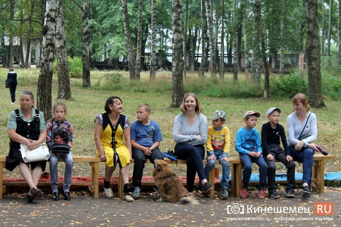 На «Томне» завершилась акция «Соберем детей в школу» фото 2