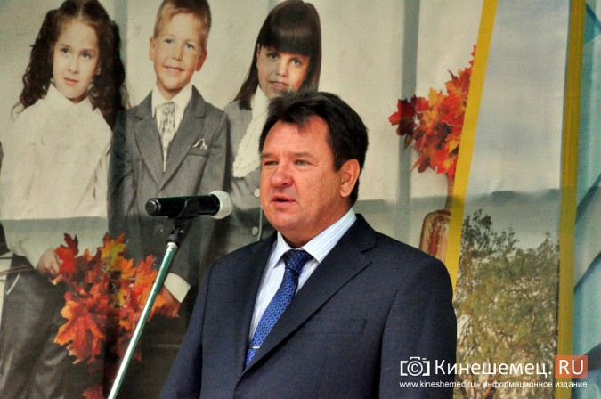 В Кинешме всем миром собрали детей в школу фото 9