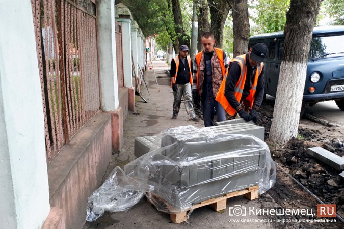 В Кинешме приступили к ремонту тротуаров и придомовых территорий фото 4