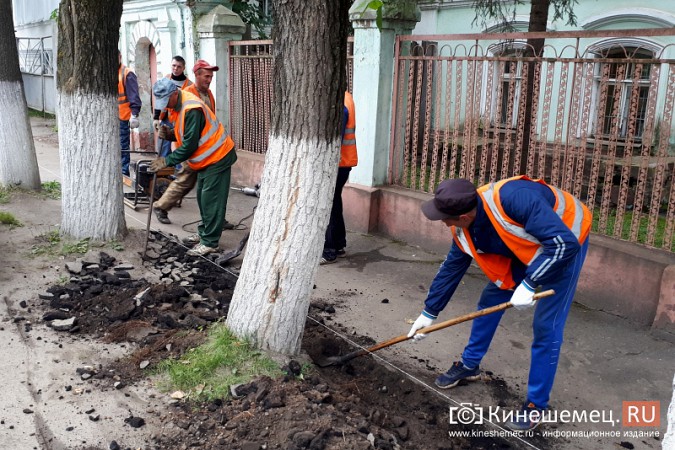 В Кинешме приступили к ремонту тротуаров и придомовых территорий фото 5