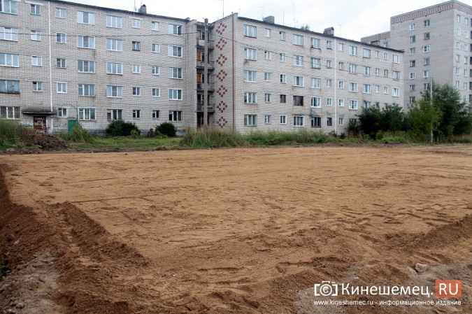 Сроки строительства спортивной и игровой площадки на улице Менделеева сдвигаются фото 6