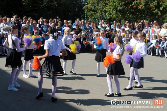 Школа имени Маршала Василевского в Кинешме встречает учеников фото 41