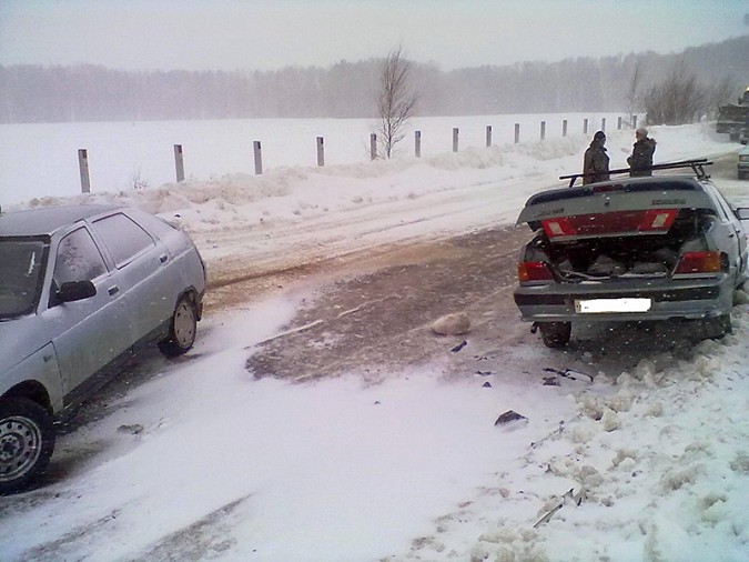 Автоавария с тремя пострадавшими произошла в Заволжском районе фото 3