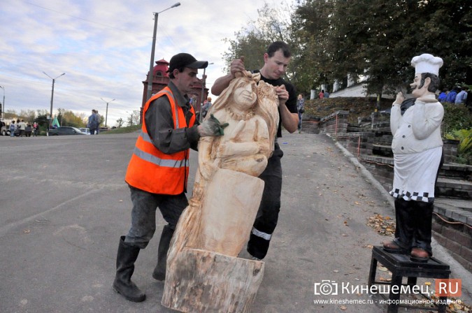В Кинешме с успехом прошел мастер-класс скульпторов по дереву фото 25
