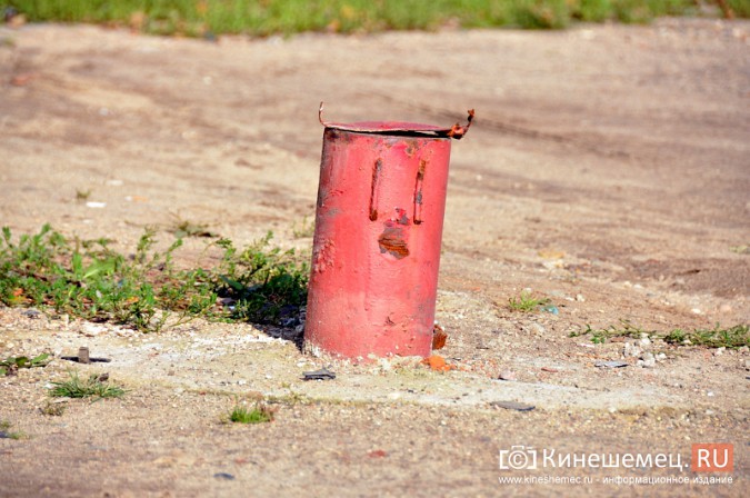 В Кинешме девушка «припарковалась» на торчащий из земли кусок газовой трубы фото 5
