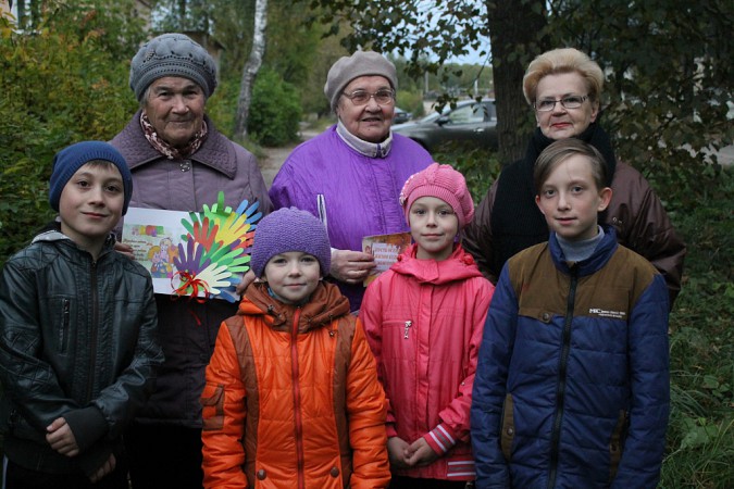 Кинешемские школьники дарили «добрые открытки» фото 2