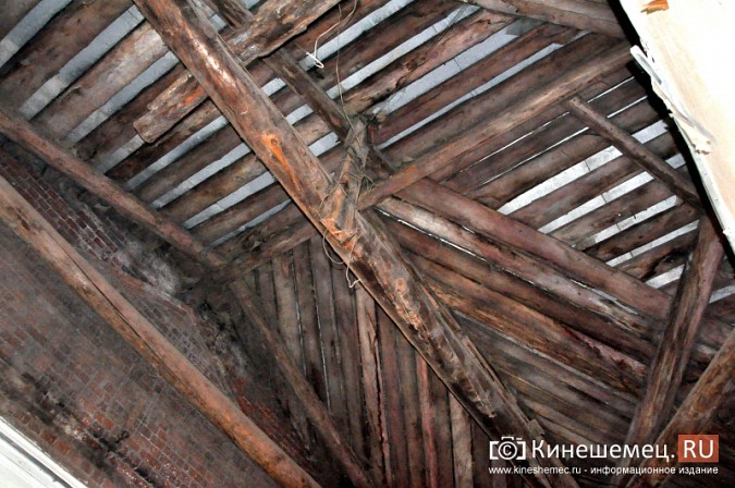 В Кинешме подрядчик приступил к ремонту кровли лицея Фурманова фото 10