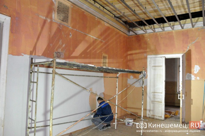 В Кинешме подрядчик приступил к ремонту кровли лицея Фурманова фото 9