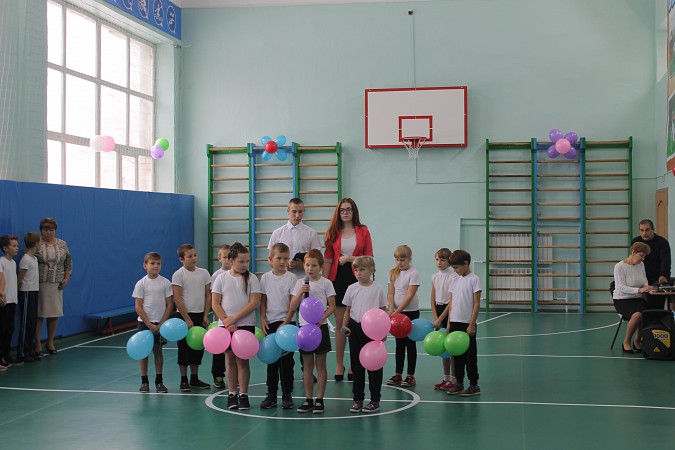 В Батмановской школе открыли новый спортзал фото 7