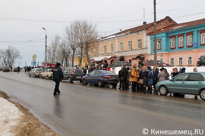 Эвакуированы все сотрудники администрации Кинешмы фото 6