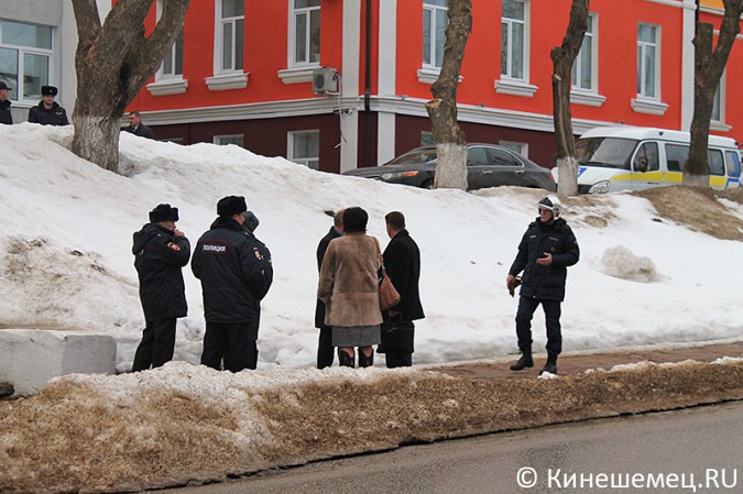 Эвакуированы все сотрудники администрации Кинешмы фото 9