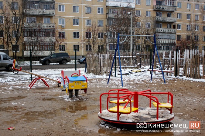 В Кинешме торжественно открыли детский городок на улице Менделеева фото 5