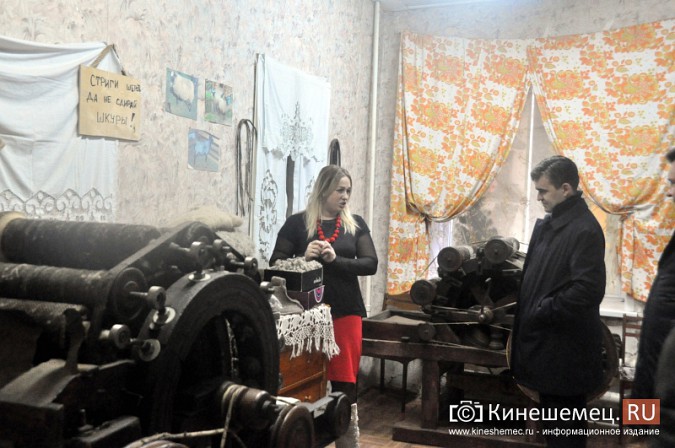 Станислав Воскресенский посетил кинешемский музей валенок фото 2