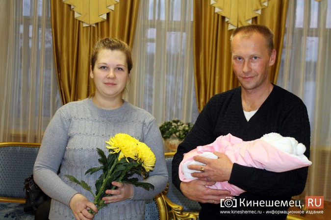 В Кинешме зарегистрировали 800-го ребенка фото 14