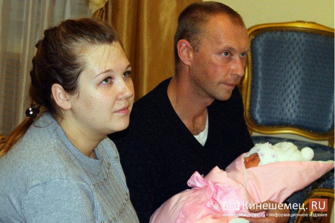 В Кинешме зарегистрировали 800-го ребенка фото 10