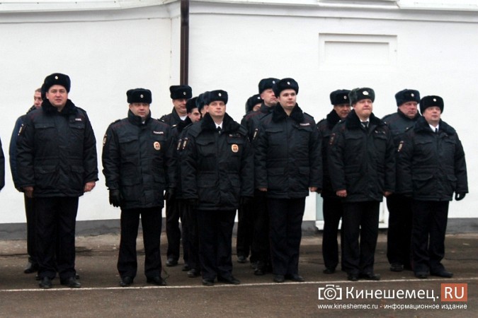В Кинешме прошел торжественный строевой смотр фото 3