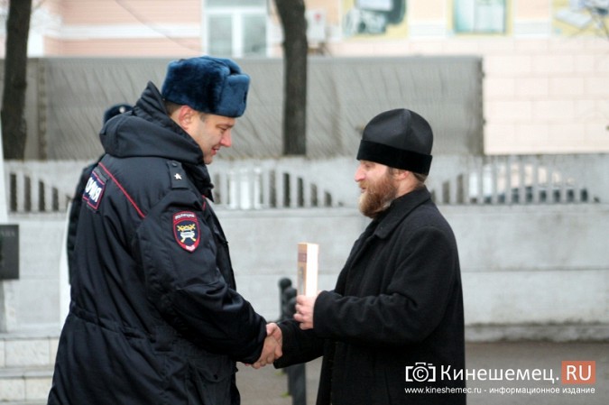 В Кинешме прошел торжественный строевой смотр фото 34