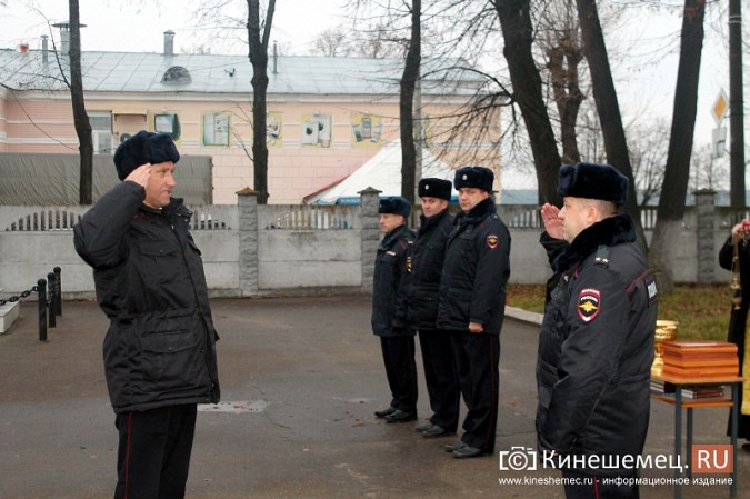 В Кинешме прошел торжественный строевой смотр фото 5