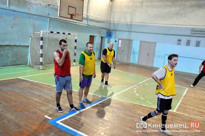 Кинешемские десантники сыграли в футбол с армянами фото 5