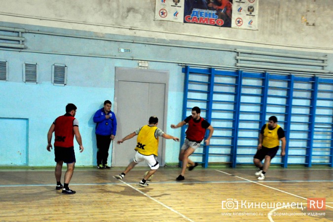 Кинешемские десантники сыграли в футбол с армянами фото 7