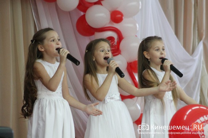 В микрорайоне «Автоагрегат» ярко отметили День матери фото 26