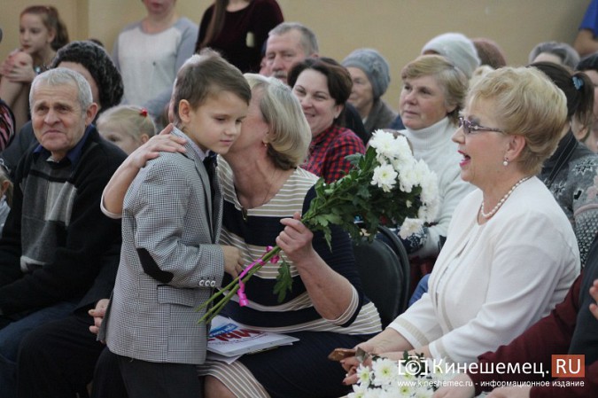 В микрорайоне «Автоагрегат» ярко отметили День матери фото 19