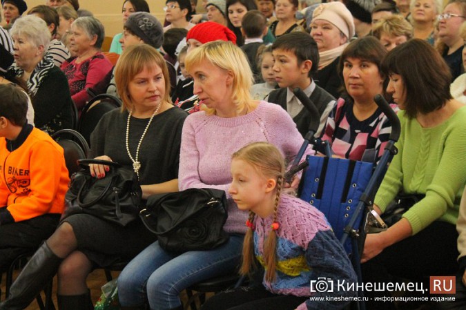 В микрорайоне «Автоагрегат» ярко отметили День матери фото 2