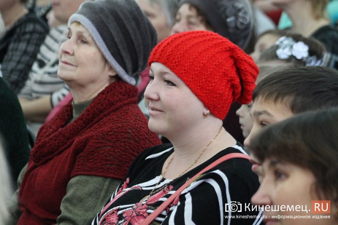 В микрорайоне «Автоагрегат» ярко отметили День матери фото 21