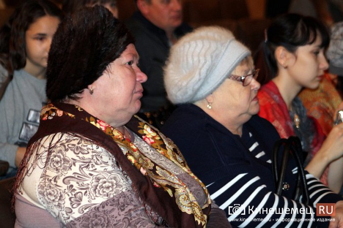 В Кинешме выбрали самую талантливую и находчивую маму фото 3