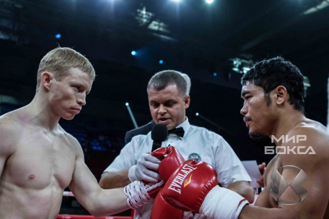 Кинешемский боксер Евгений Смирнов победил филиппинца фото 6