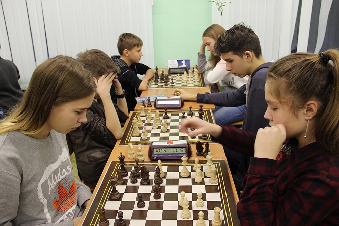 Шахматисты трех областей соревновались в Кинешемском районе фото 2