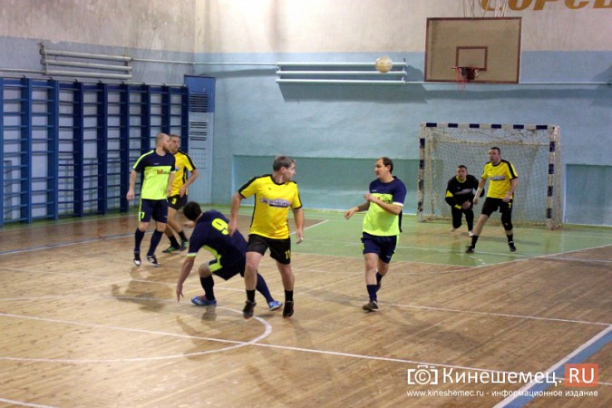 Чемпионат Кинешмы по мини-футболу становится непредсказуемым фото 10
