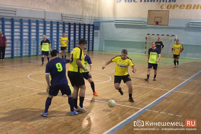 Чемпионат Кинешмы по мини-футболу становится непредсказуемым фото 11