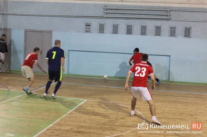 Чемпионат Кинешмы по мини-футболу становится непредсказуемым фото 5