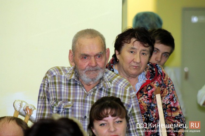 Кинешемские скрипачи дали удивительный концерт в стенах ЦРБ фото 2