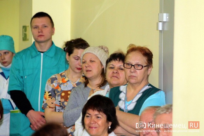 Кинешемские скрипачи дали удивительный концерт в стенах ЦРБ фото 11