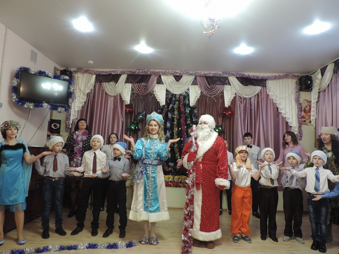 Новогоднее настроение уже царит в Кинешемском детском доме фото 2