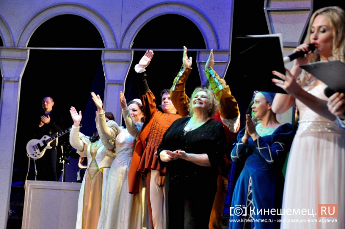 Звезды мировой оперы поздравили кинешемцев с юбилеем театра фото 38