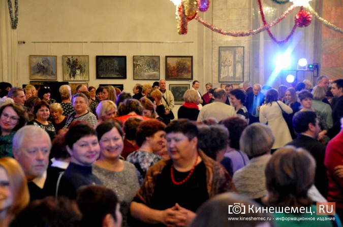 Звезды мировой оперы поздравили кинешемцев с юбилеем театра фото 49