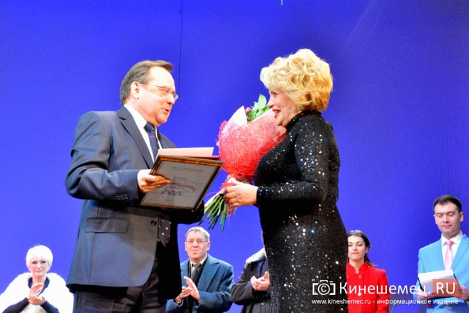 Звезды мировой оперы поздравили кинешемцев с юбилеем театра фото 20