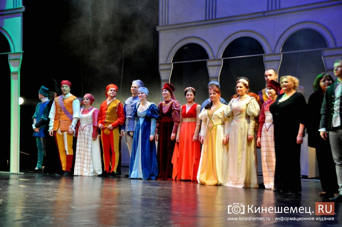 Звезды мировой оперы поздравили кинешемцев с юбилеем театра фото 33