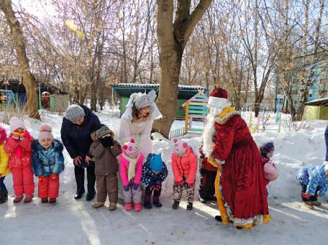 В кинешемском детском саду весело сожгли чучело Масленицы фото 4