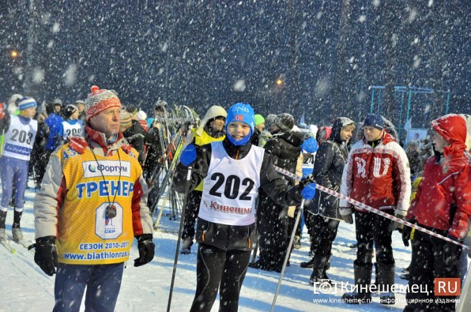 «Вечерняя гонка» в честь Владимира Иванова собрала в Кинешме около 200 спортсменов фото 15